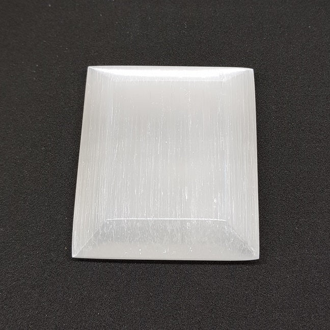 Selenite Charging Plate Bevel Edge - 7cm