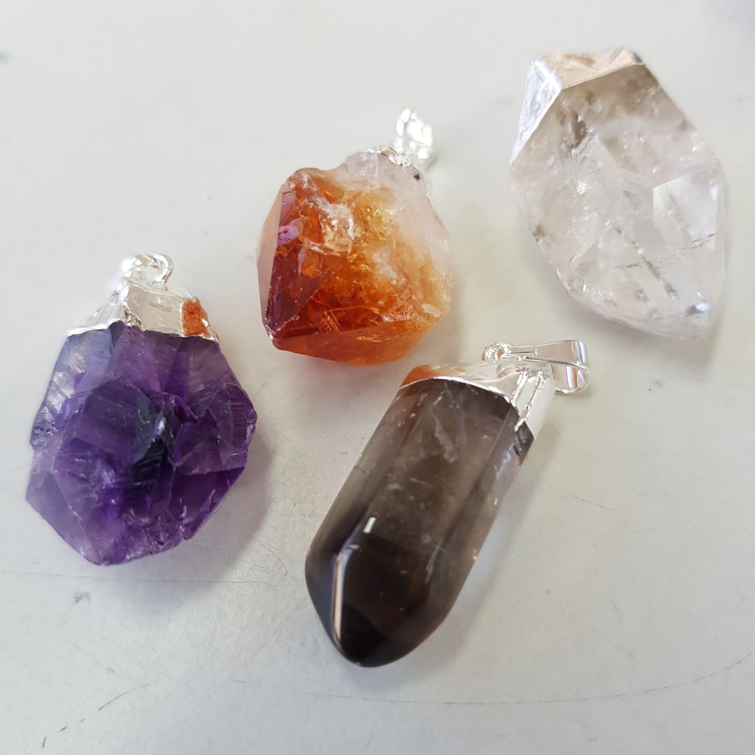 Amethyst Rough Point Pendant Capped