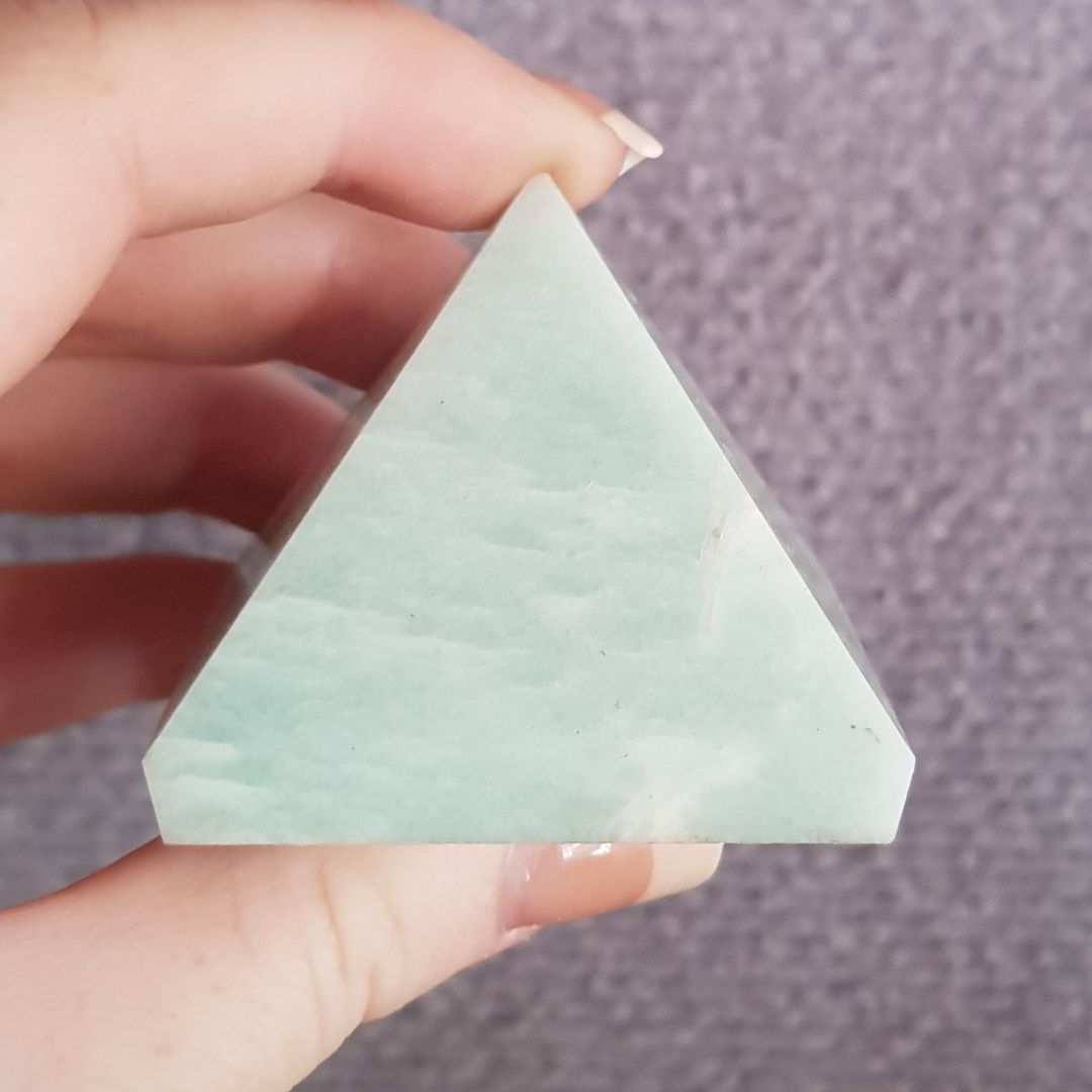 Amazonite - Pyramid - 4.5cm