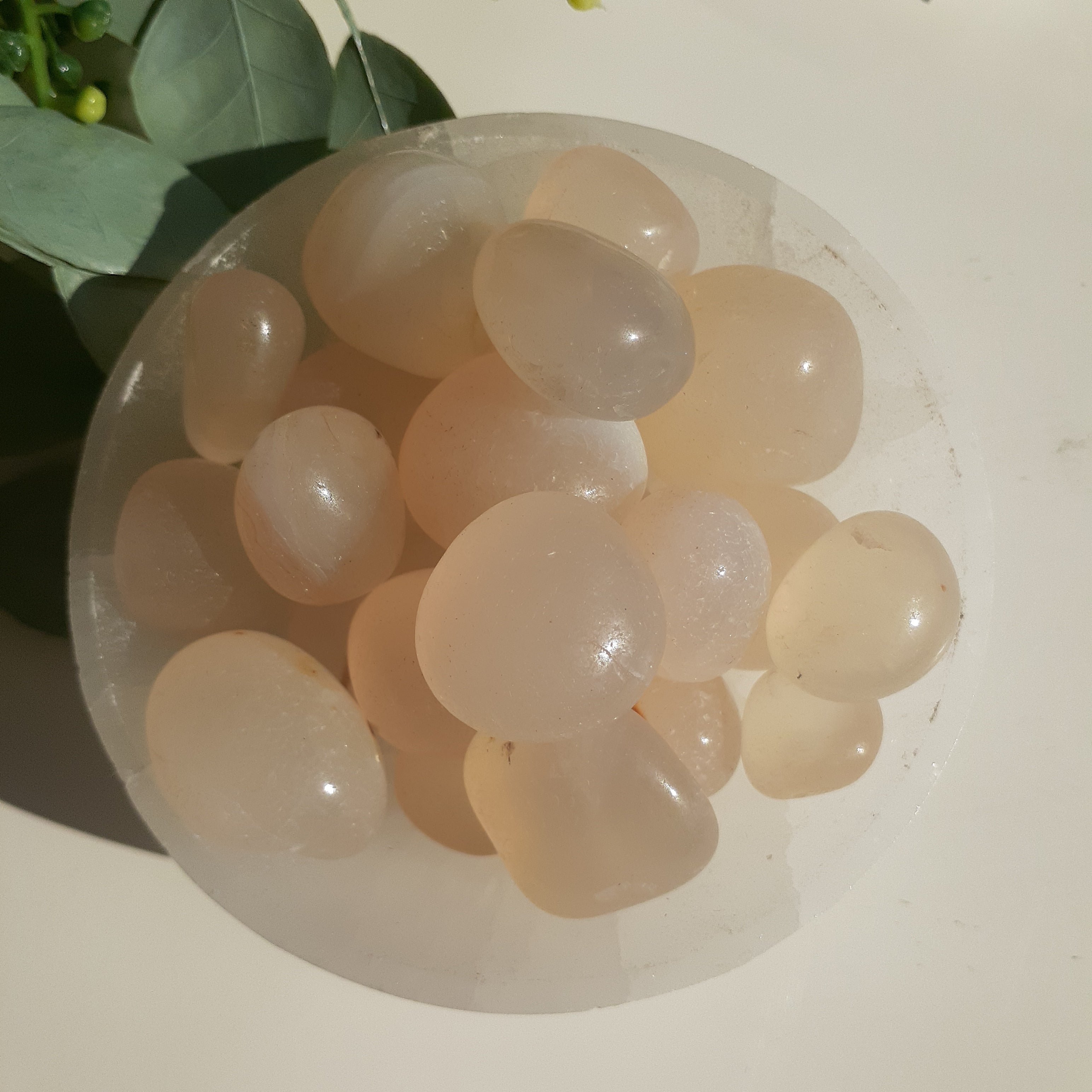 Light Dyed Agate Tumbled - 250g