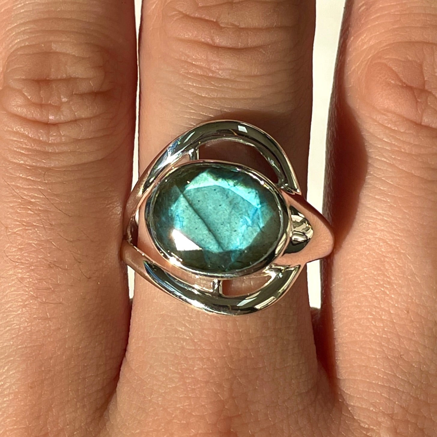 Labradorite Sterling Silver Ring - Sz8 SR1
