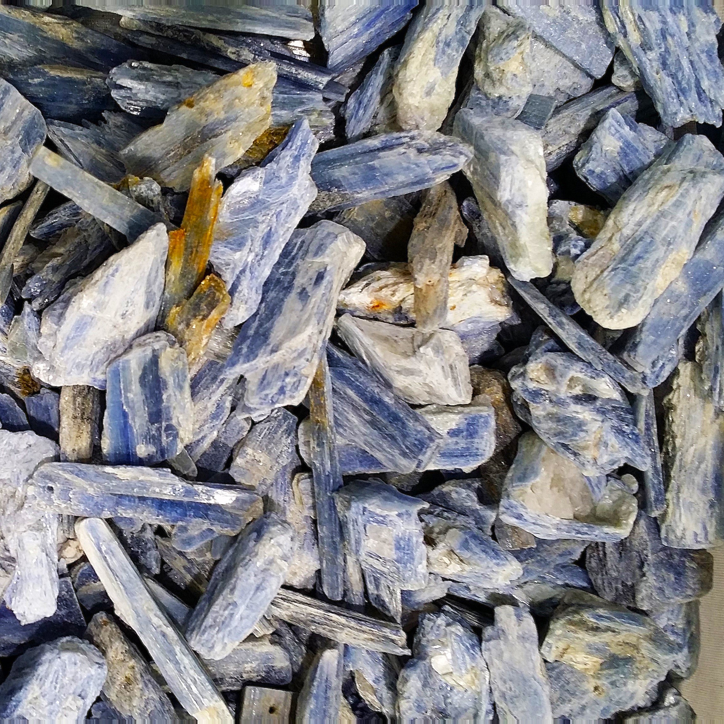 Kyanite(Blue)-Rough Blades-50gms (18-25pc)