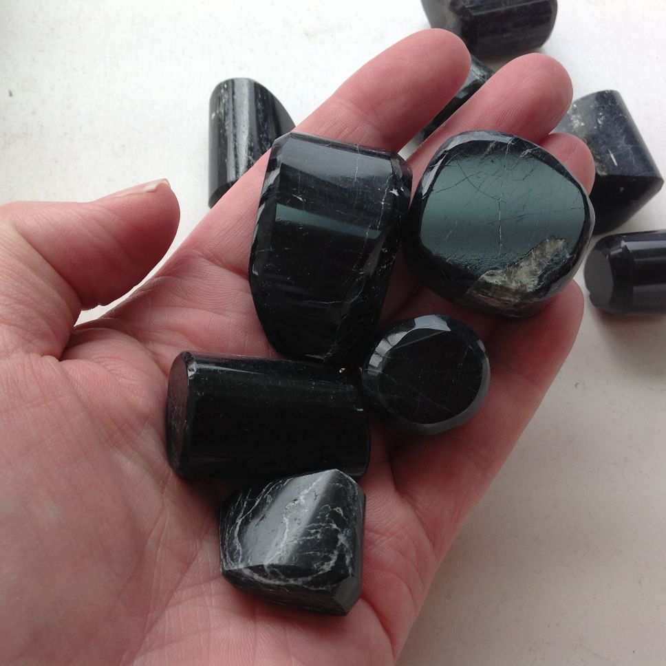 Black Tourmaline Tumbled (IN) - 250gms