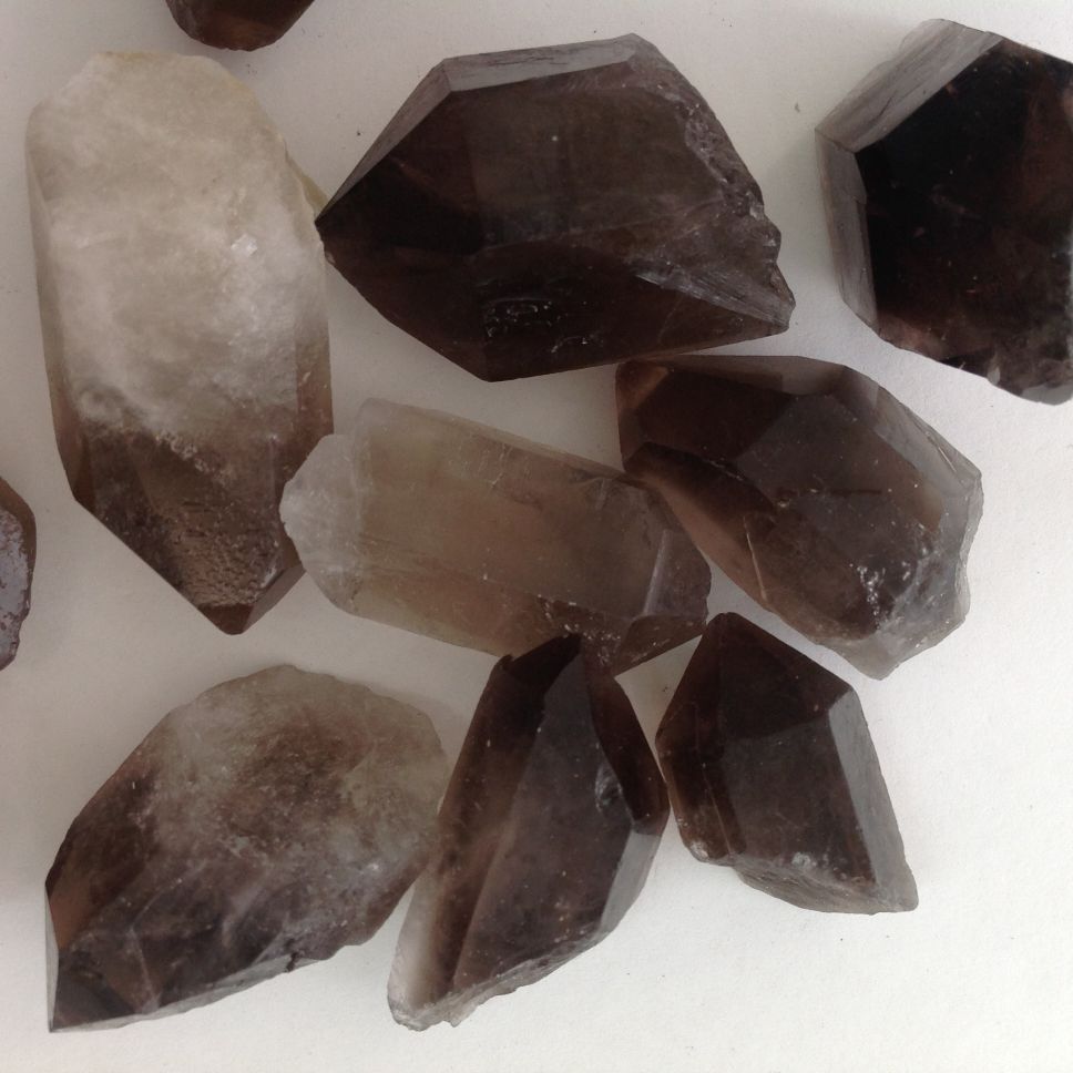 Smoky Qtz Points - 250gms (12-15pc)