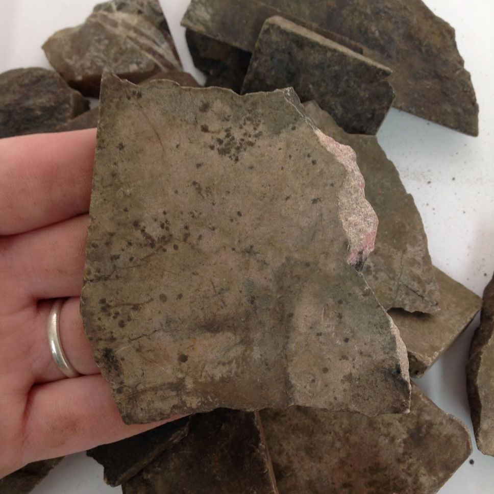Rough - Slab - Rhodonite - 1 KG