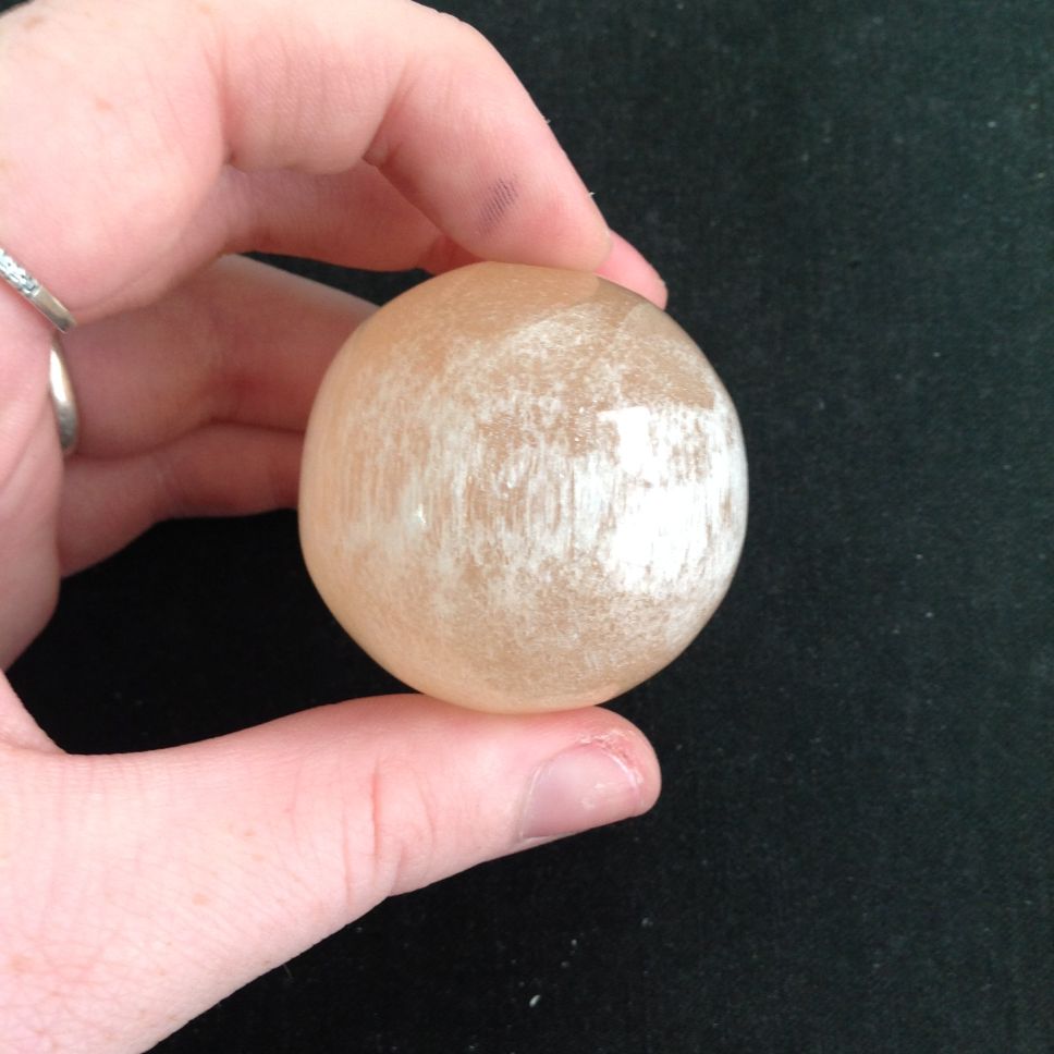 Selenite Sphere - Peach - 4-5cm