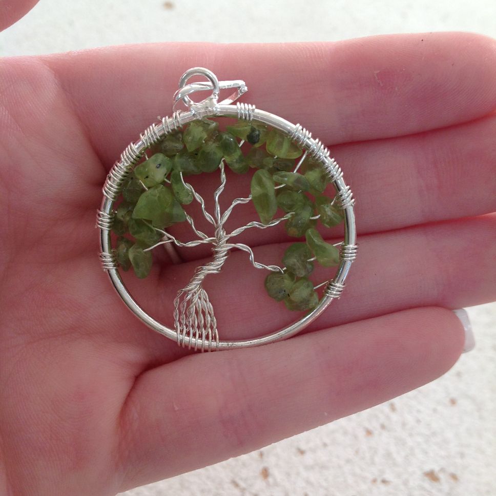 Pendant - Tree of Life - Peridot