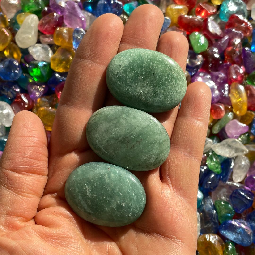 Green Aventurine - Small Palm Stone (IN)