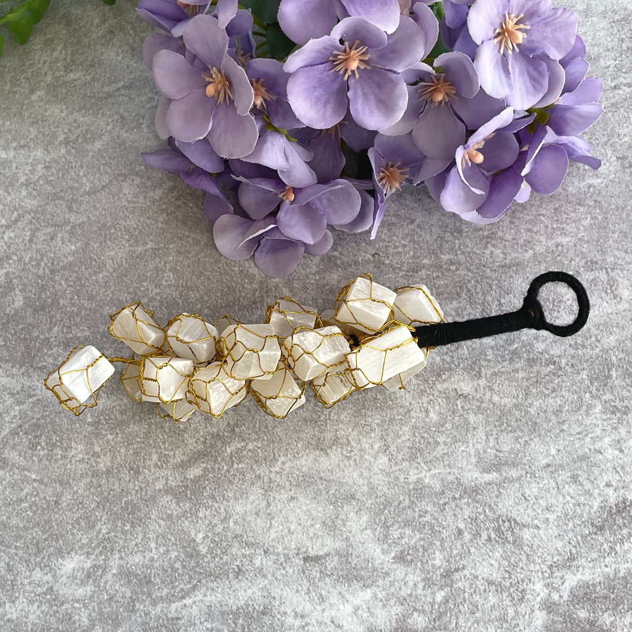 Mini Tumble Hanger - Selenite