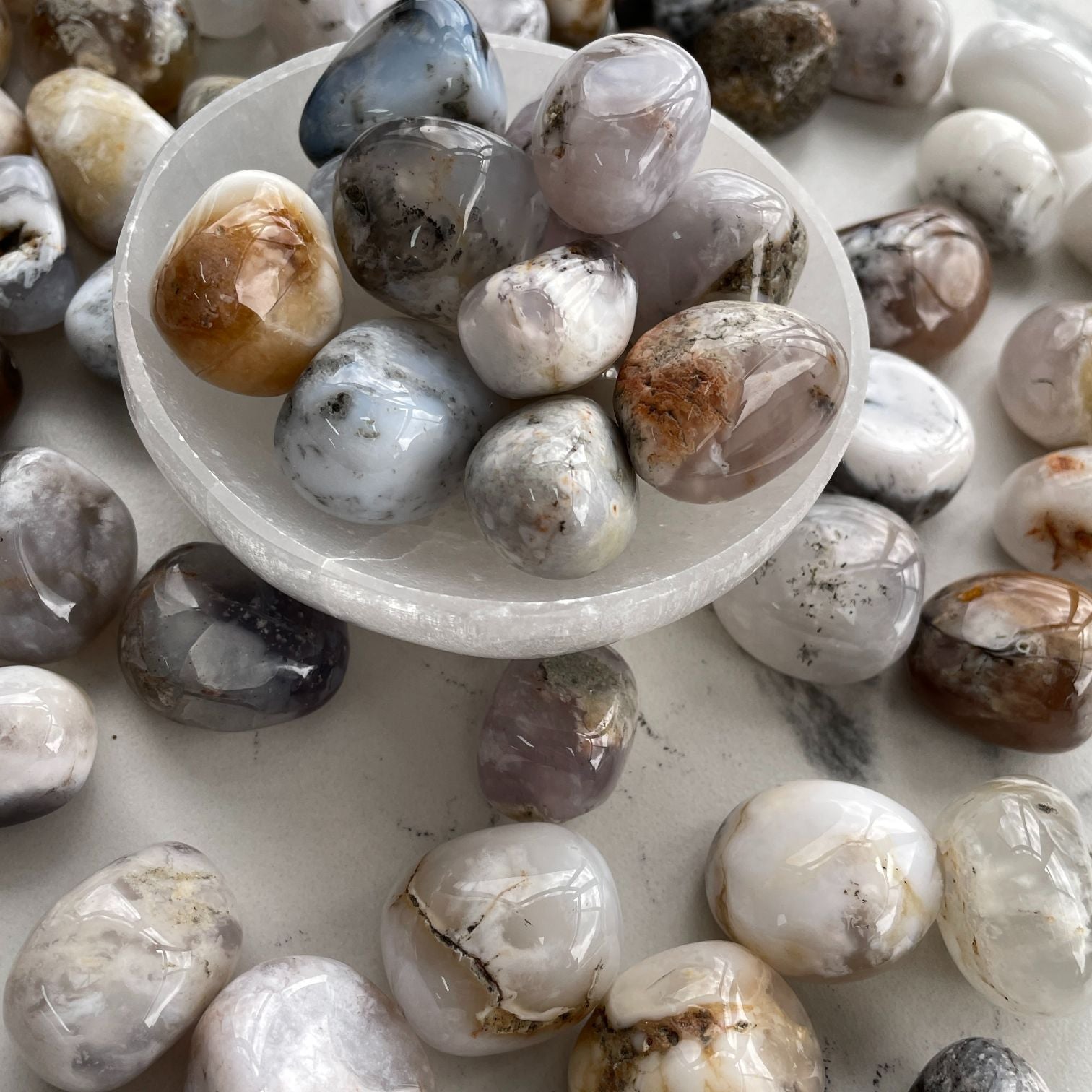 Dendritic Opal Tumbled - 1KG (50-60pc)