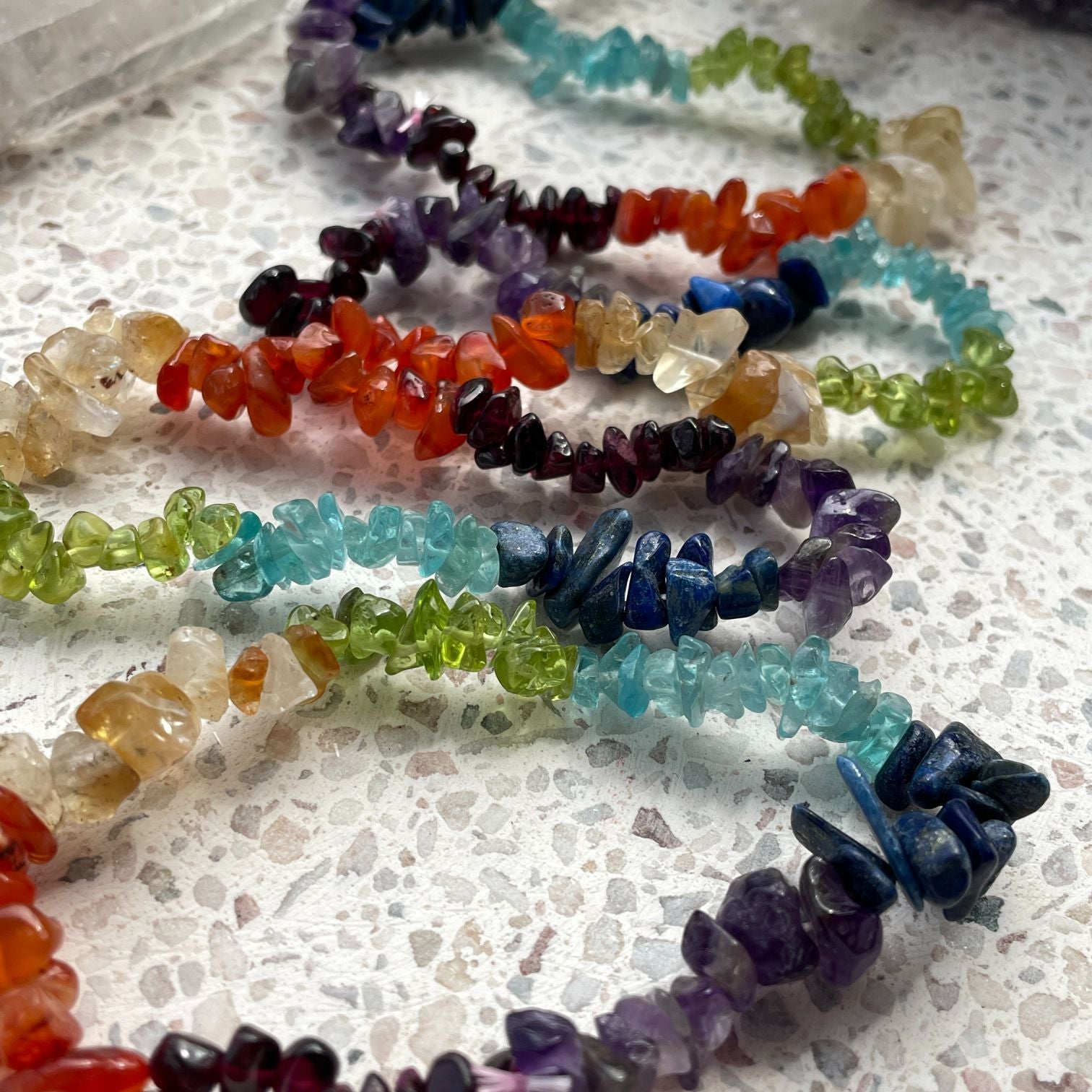 Seven Chakra Chip Bracelet(IN)