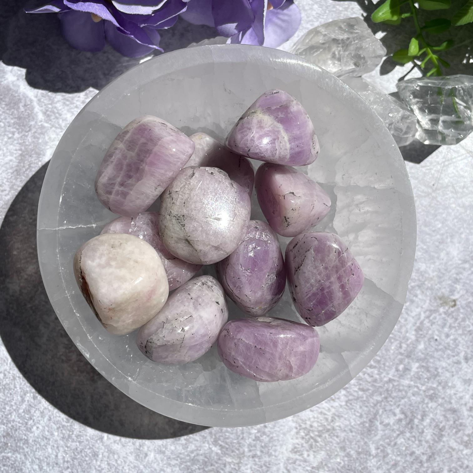 Kunzite Tumbled 200g