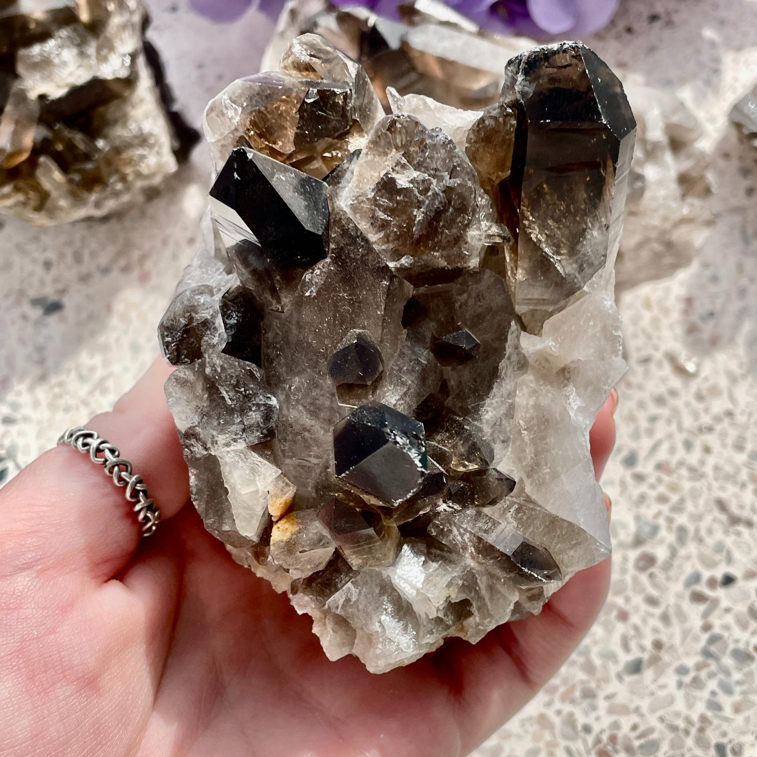 Smokey Quartz Cluster LGE (6-10cm) - 1pc