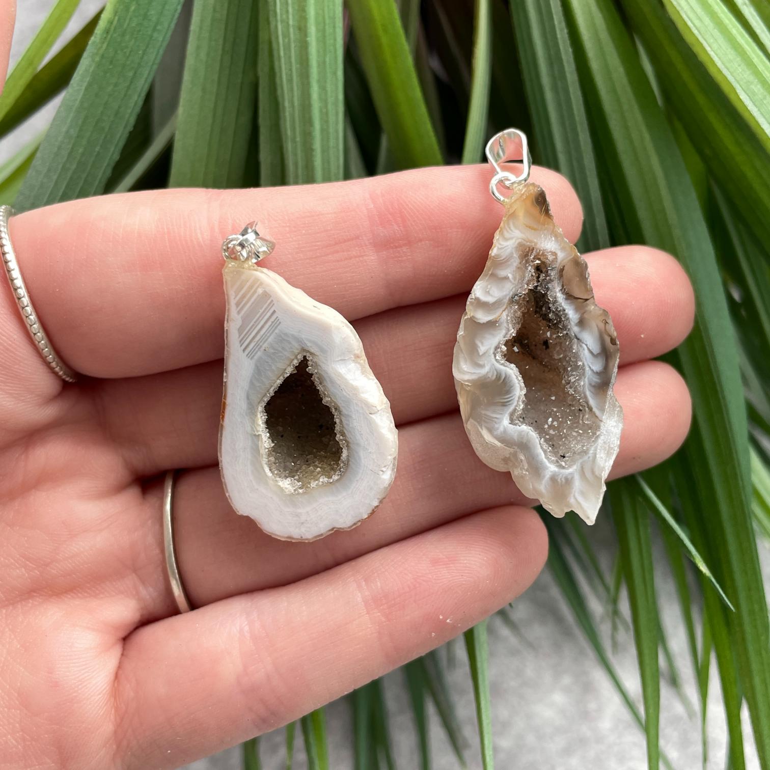 Rough Mini Pendant - Agate Geode
