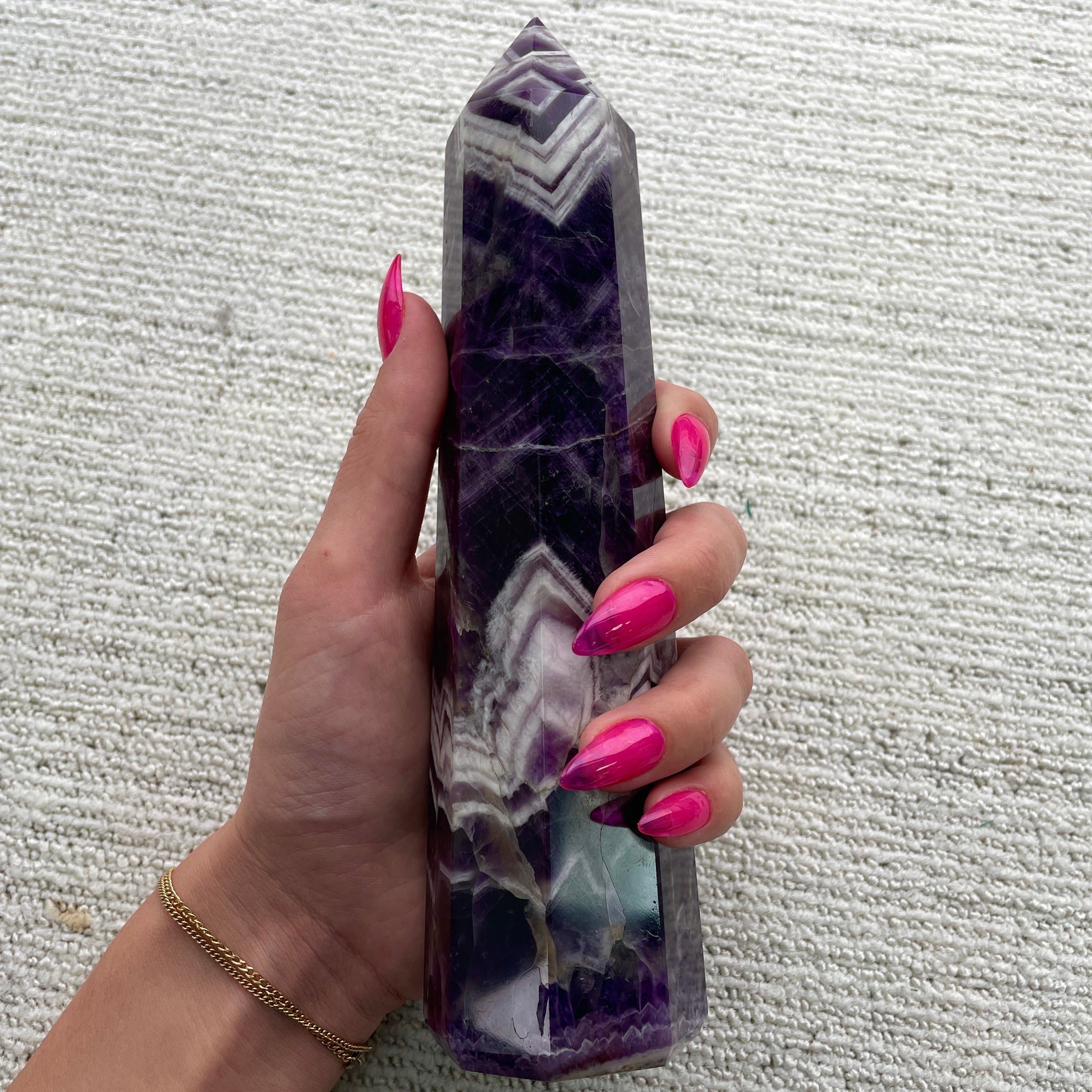 Amethyst Chevron Generator - LRG 20cm