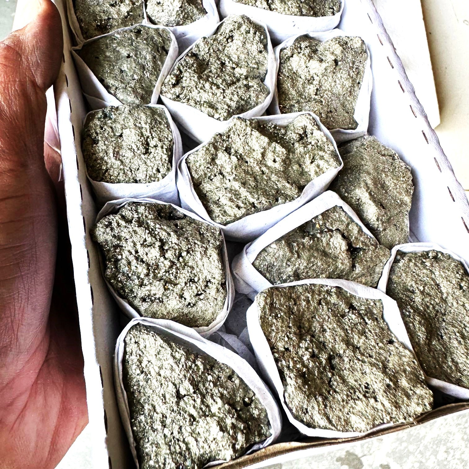 Pyrite Cluster - (B) -1KG Box