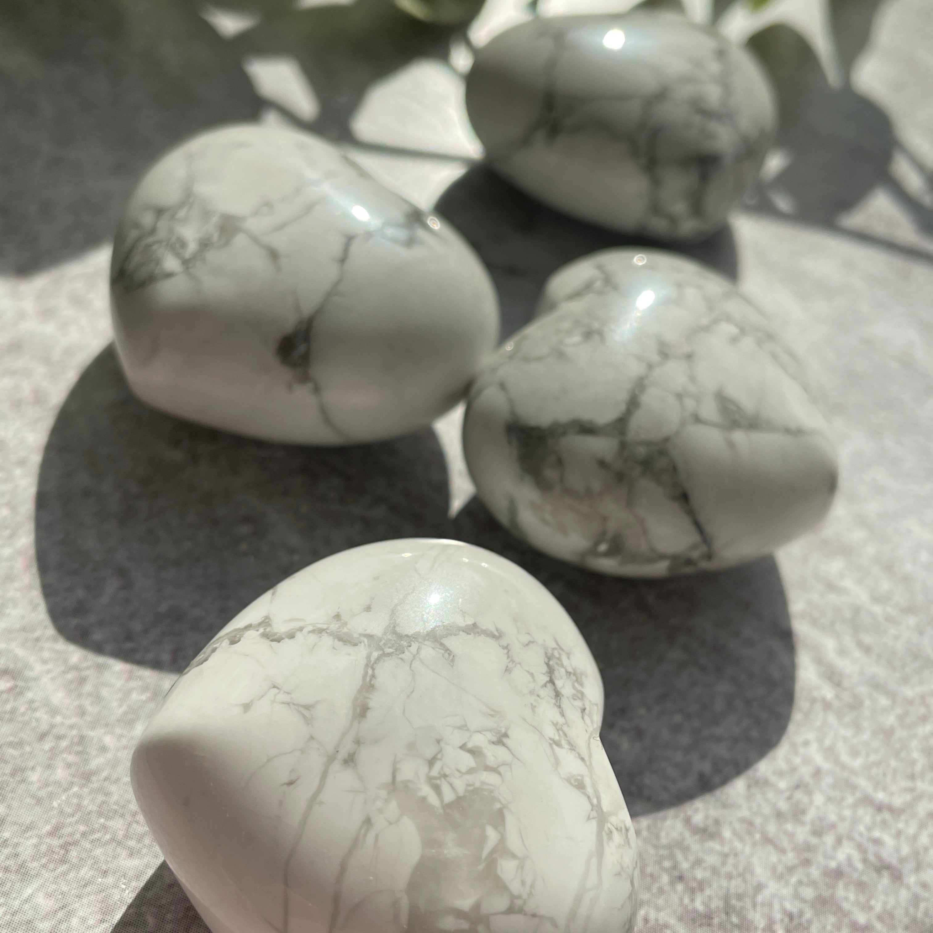 White Howlite Heart 4cm