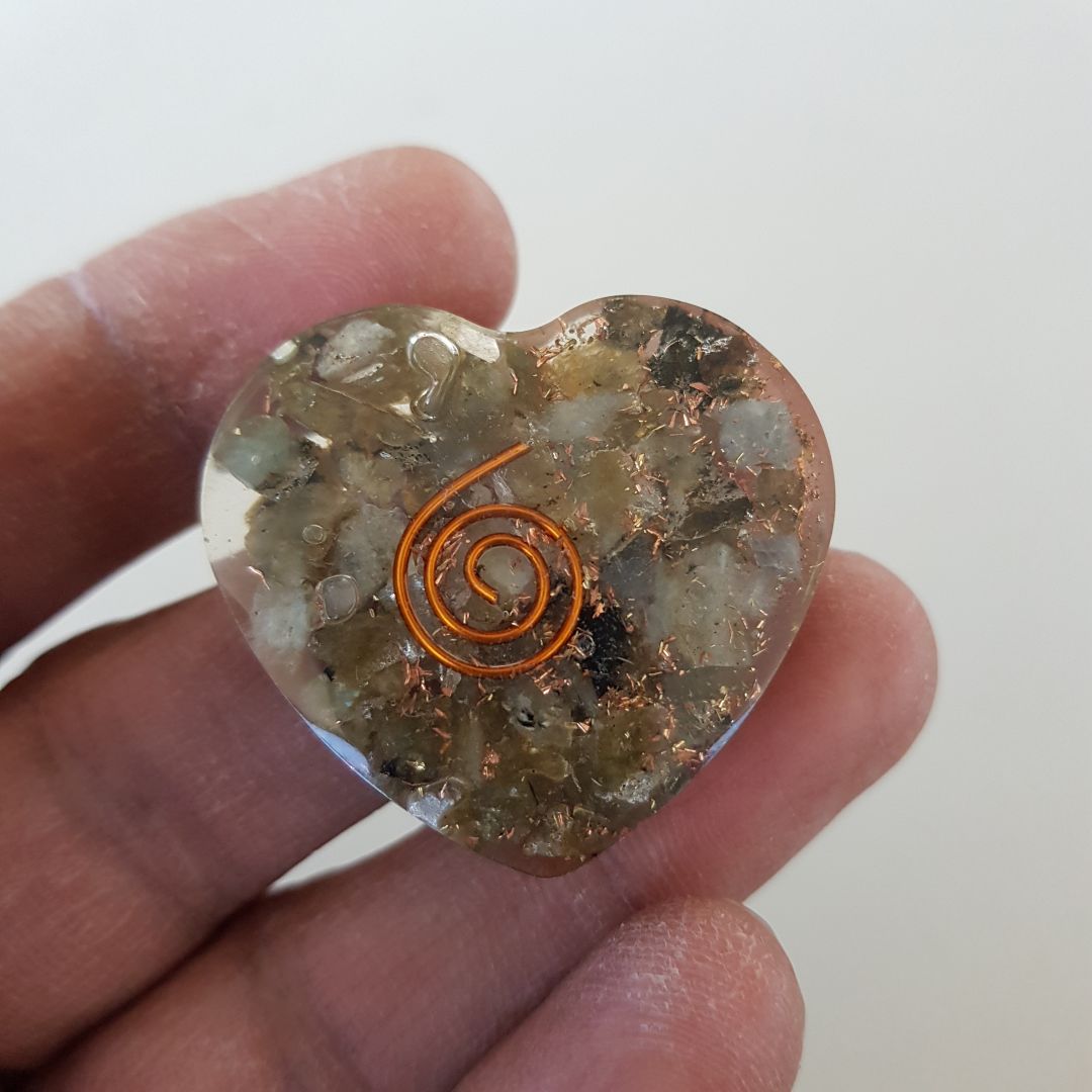 Orgonite Heart - Labradorite - SM