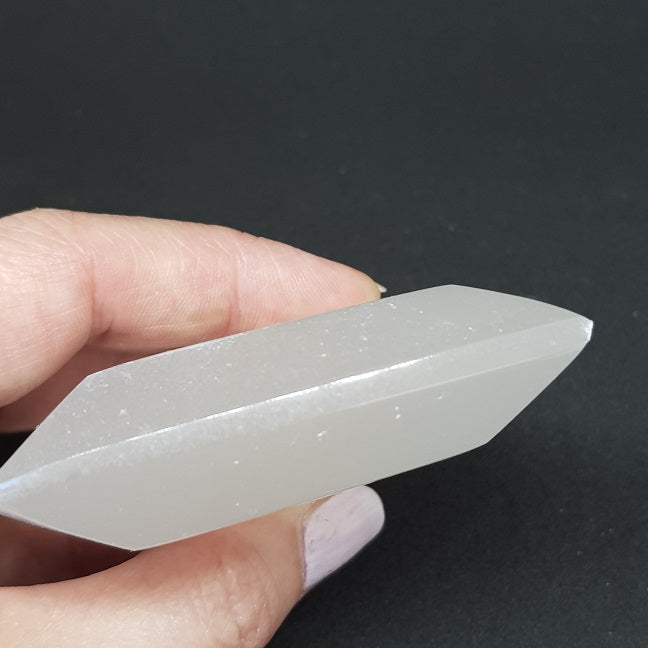 Selenite Charging Plate Bevel Edge - 7cm