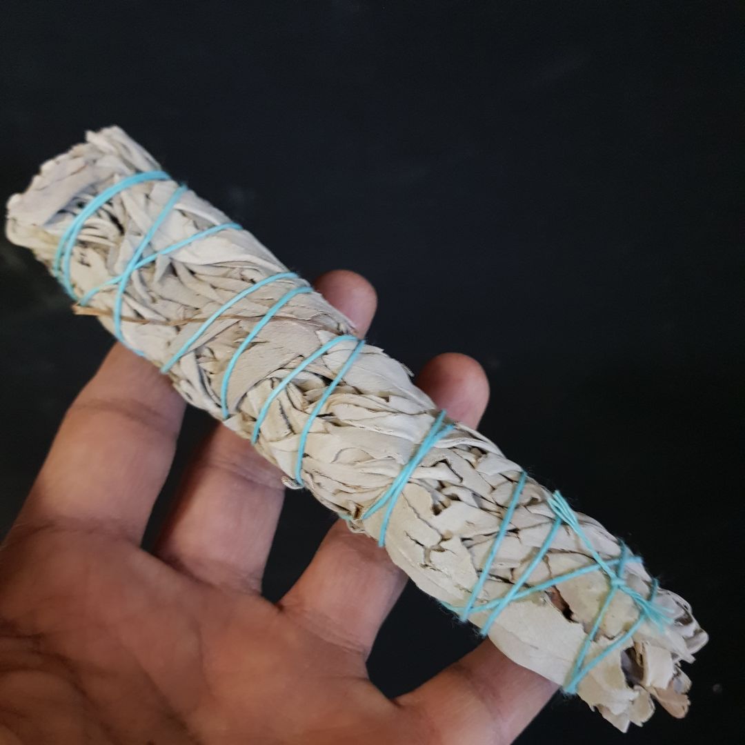 Howlite Turquoise Chips 200gms