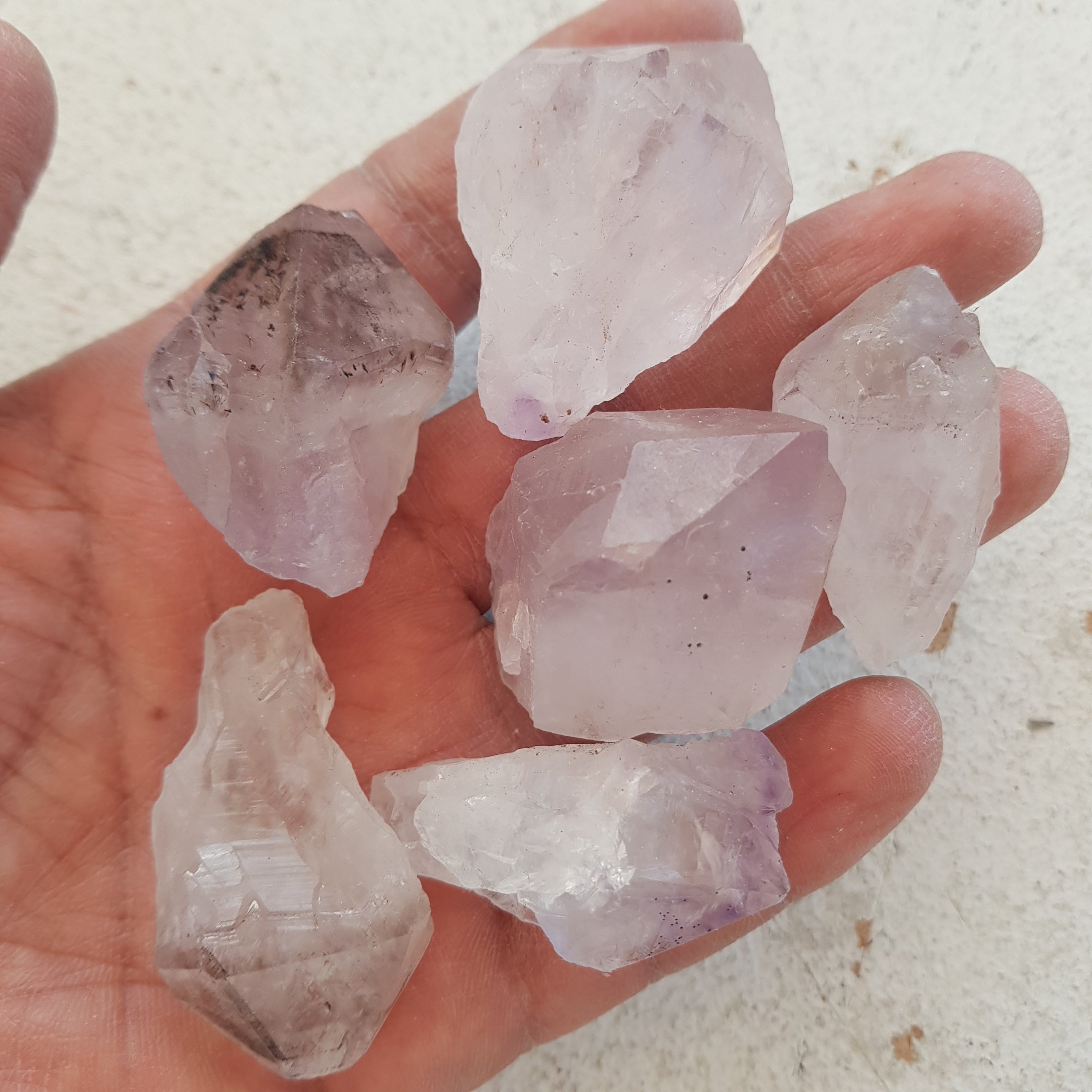 Amethyst Point / Rough (Pale)