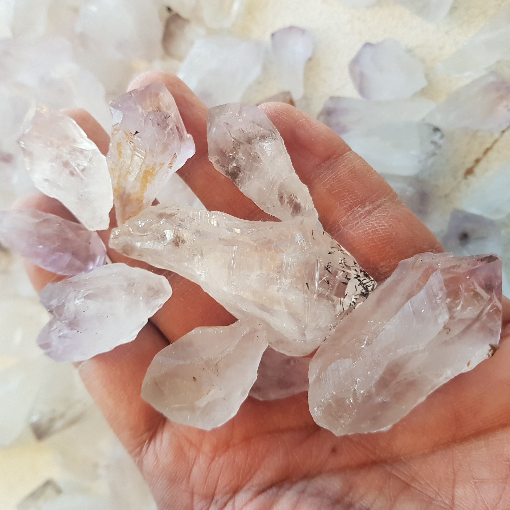 Amethyst Point / Rough (Pale)