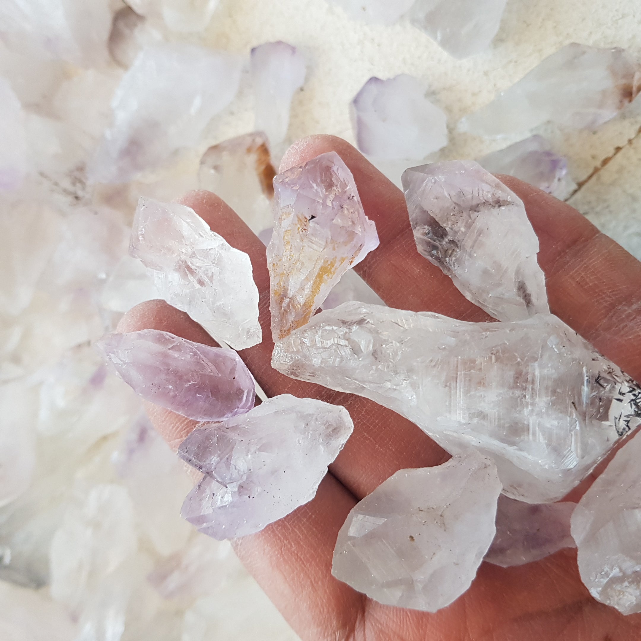 Amethyst Point / Rough (Pale)