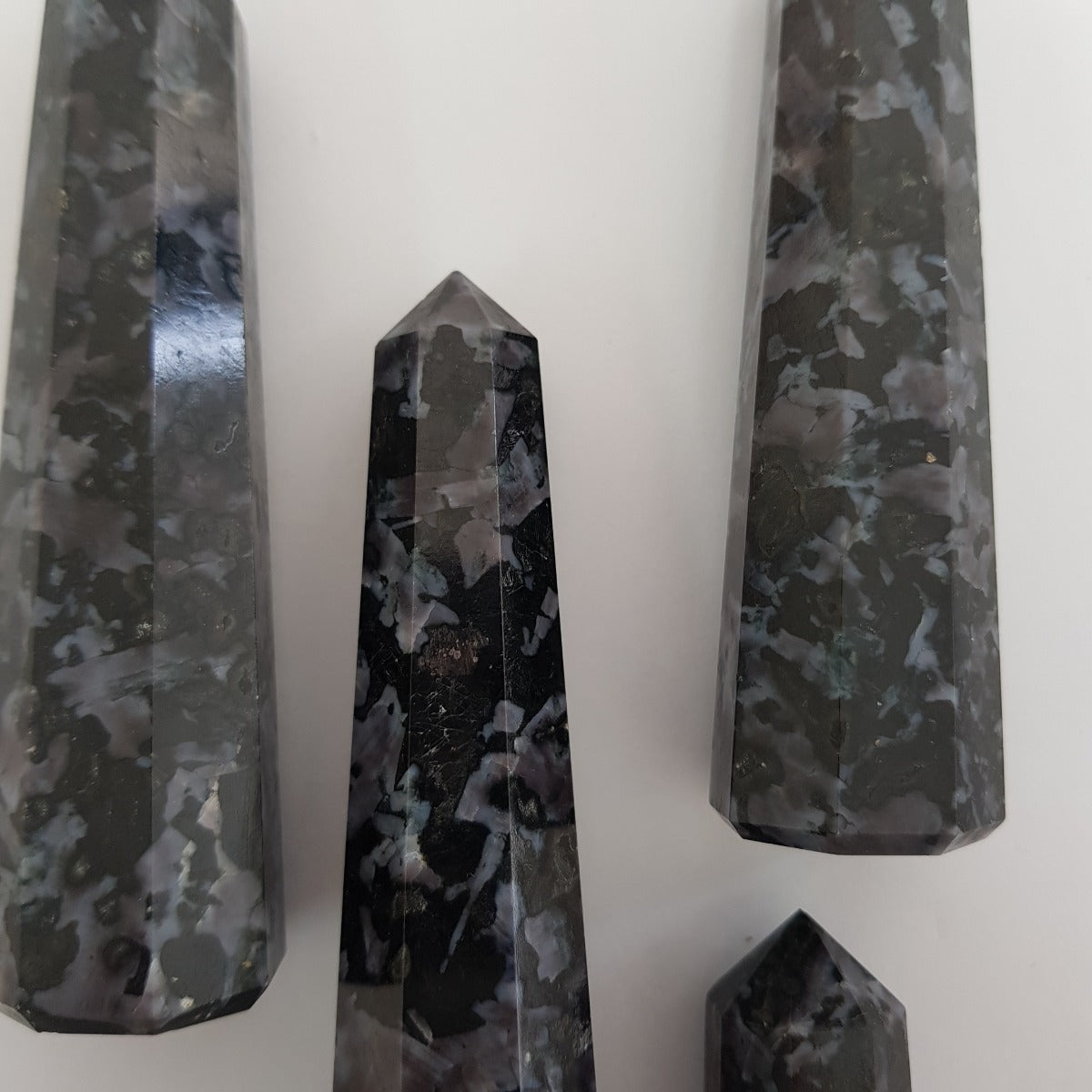 Indigo Gabbro - Generator - 10cm