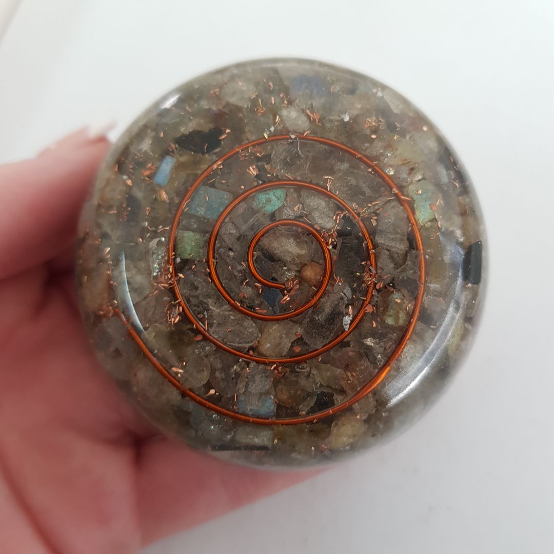Orgonite Dome - Labradorite