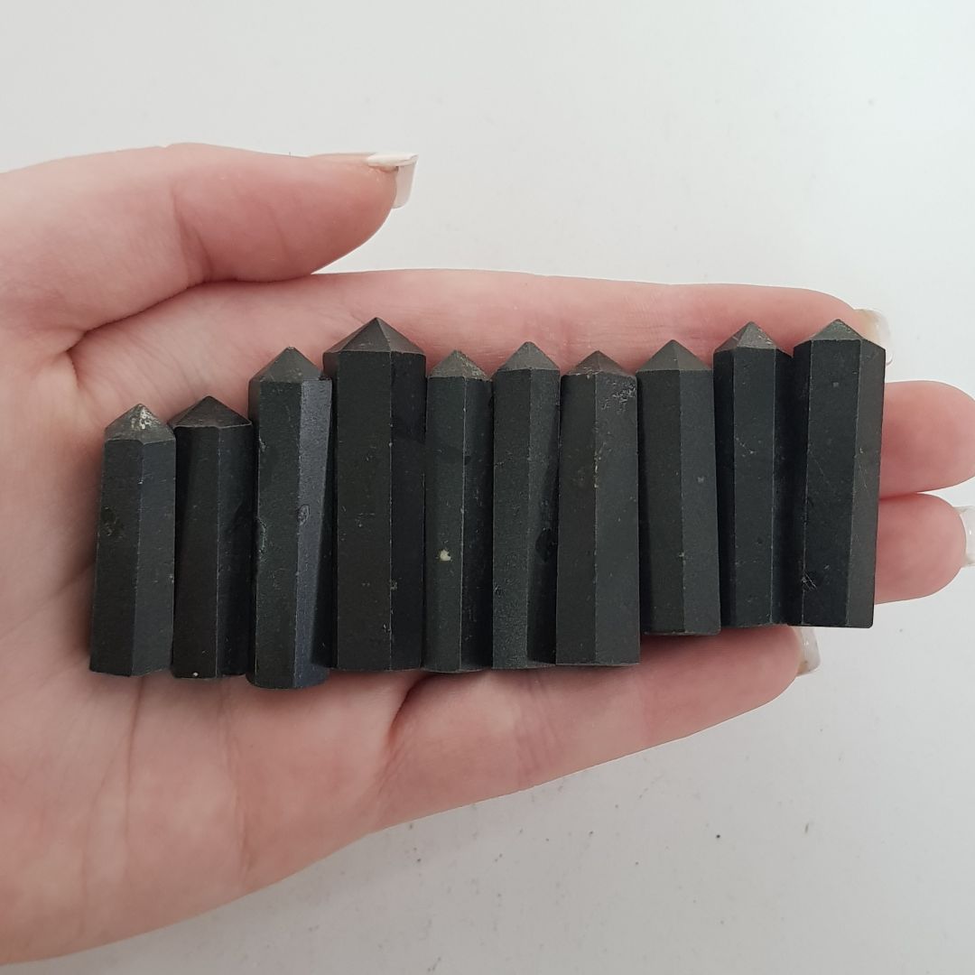 Generator Mini 10pc - Black Tourmaline