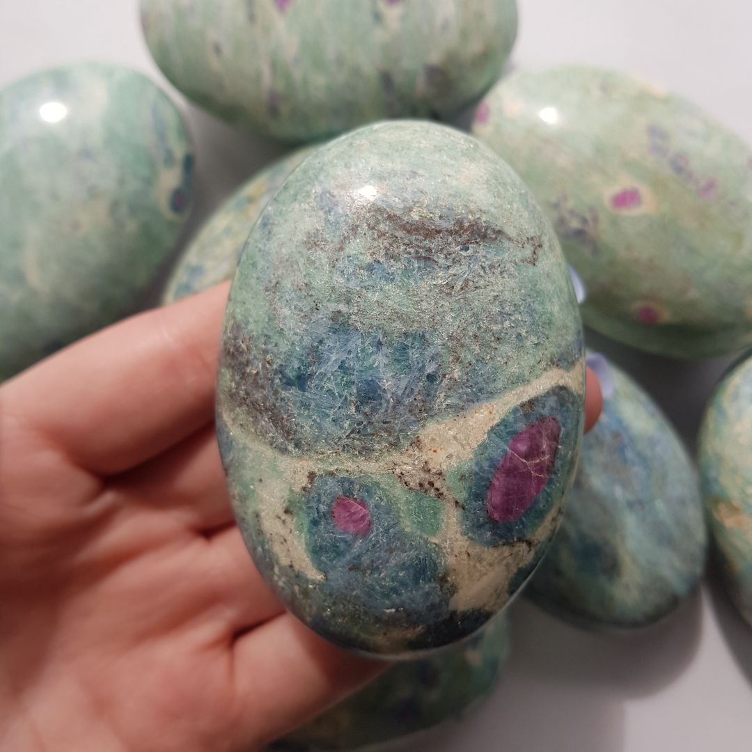 Ruby In Fuchsite - Palmstone - 7cm