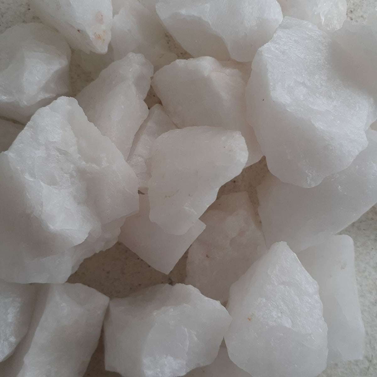 Dolomite Rough Q1 1KG