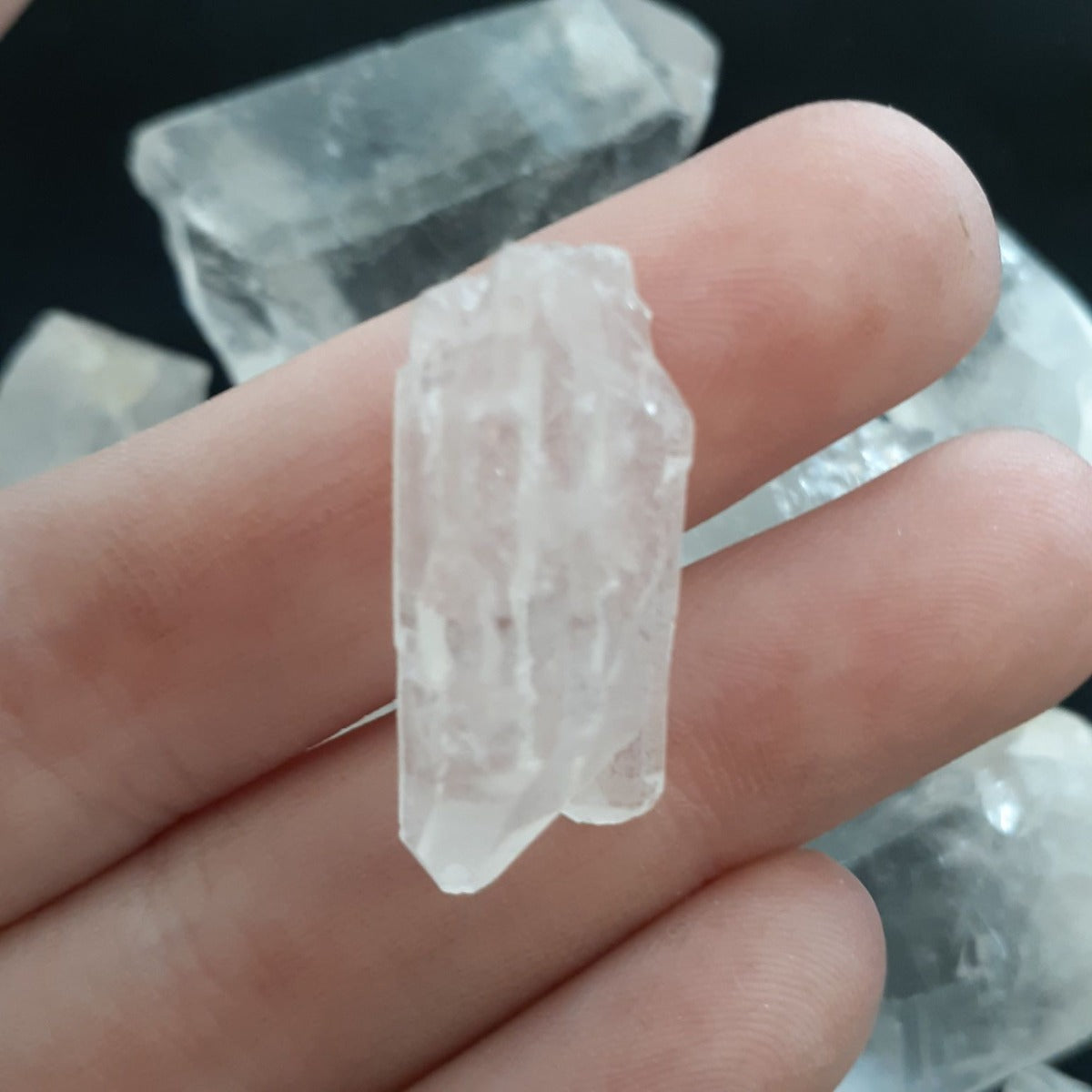 Crystal Points - AA (12-18pc)