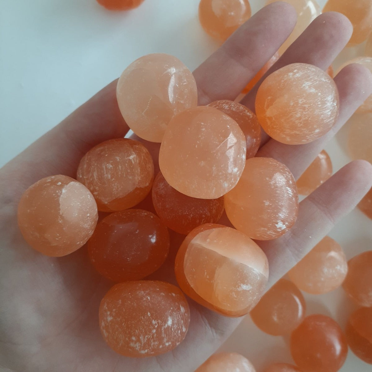 Selenite Tumbled - Orange 1KG