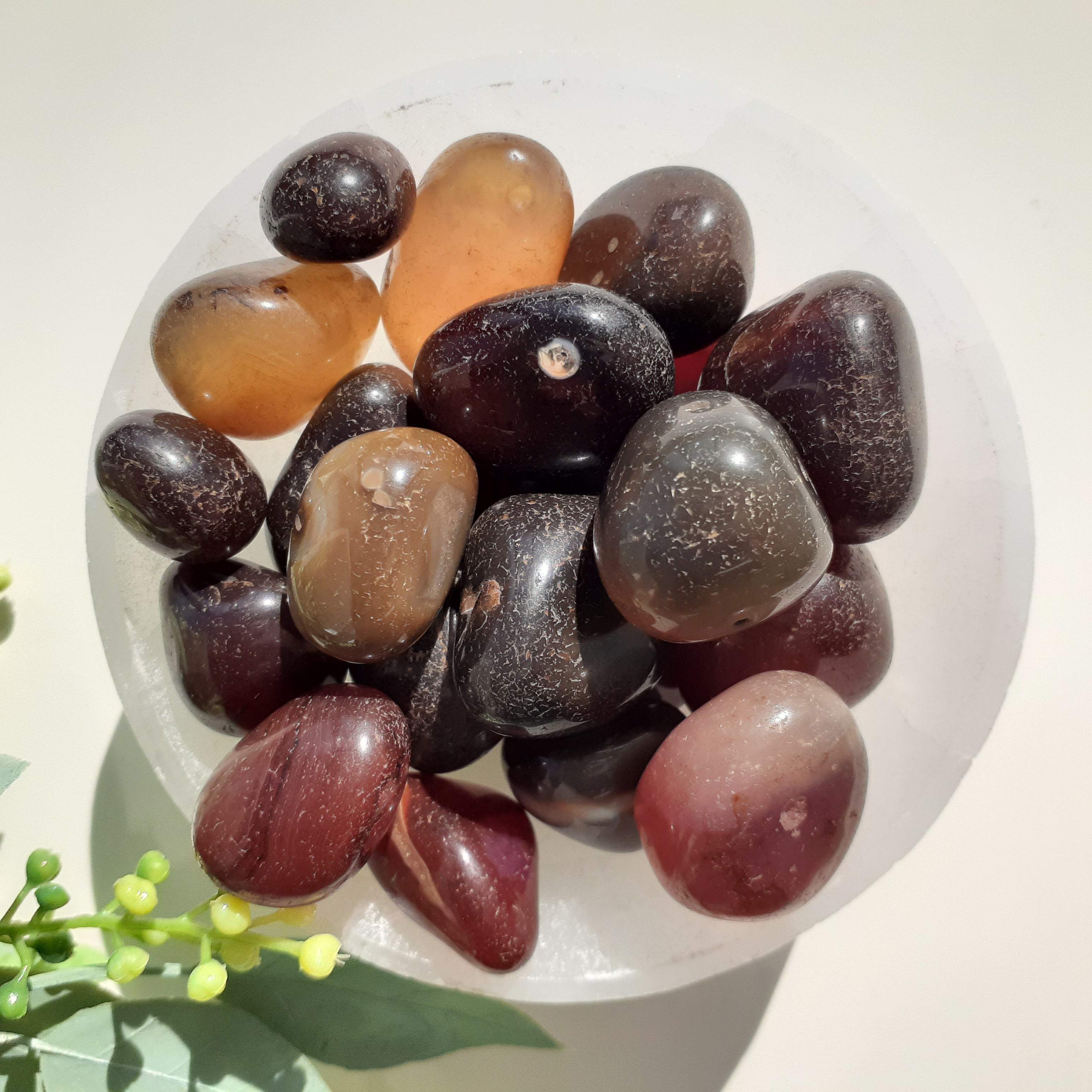 Dark Red Dyed Agate Tumbled - 250g