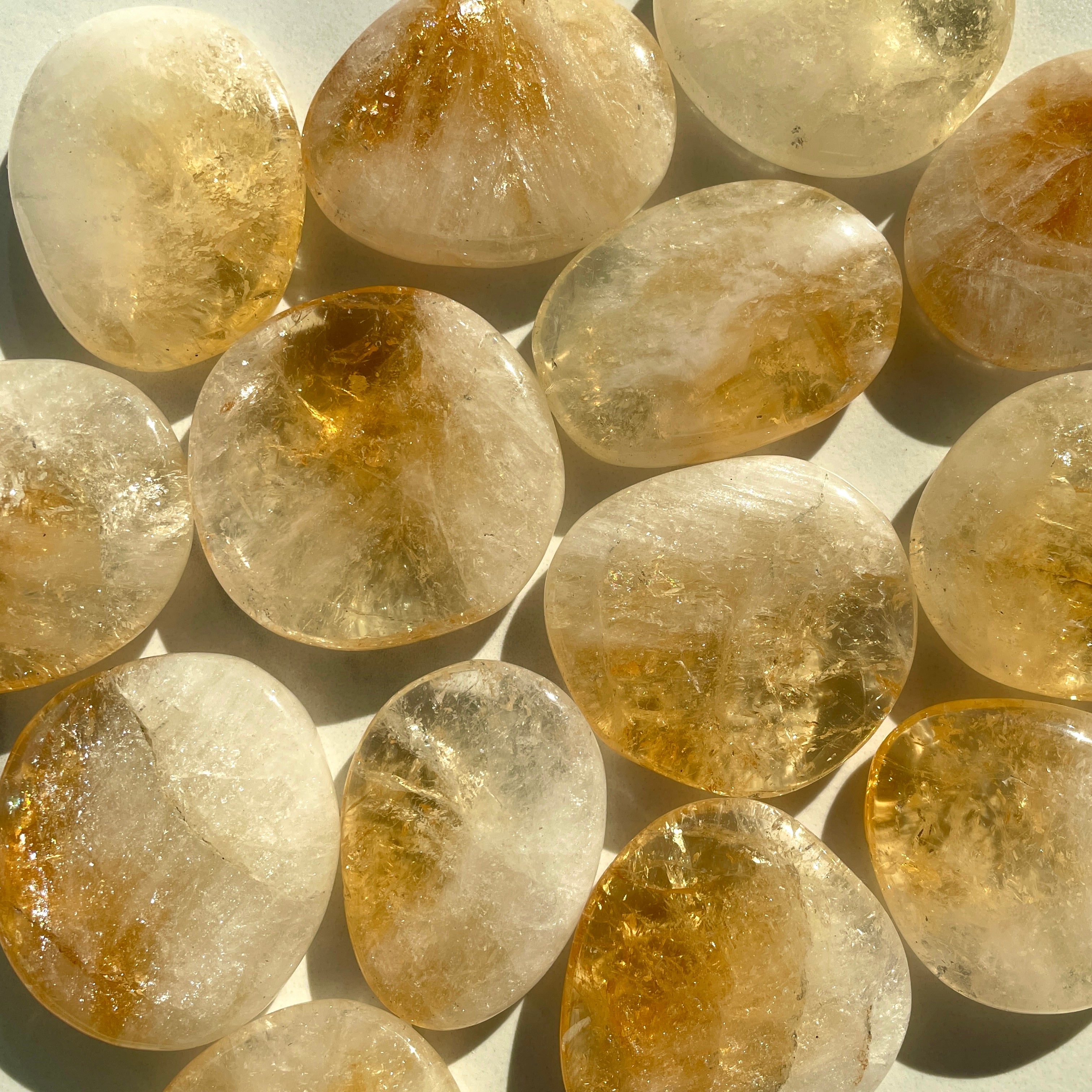 Pocket Palm Stone - Citrine