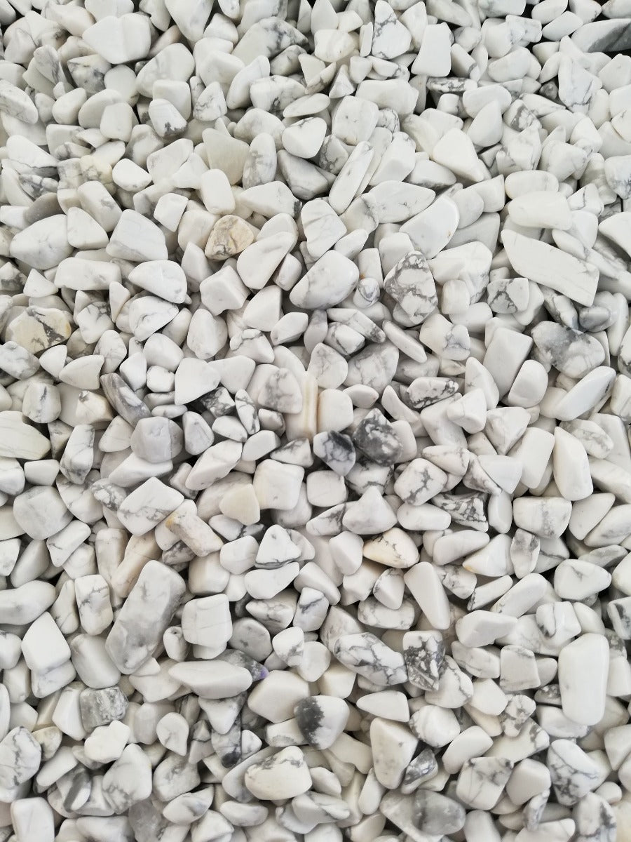 Howlite White Chips - 1 KG