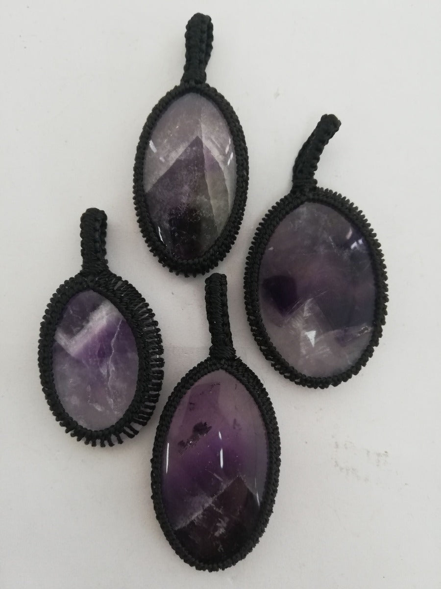 Macrame Pendant - Amethyst