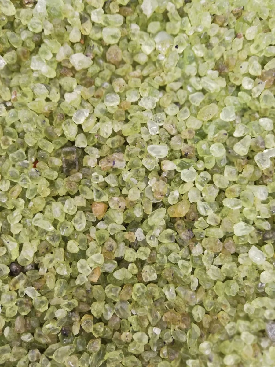 Peridot Chips 1KG (IN)