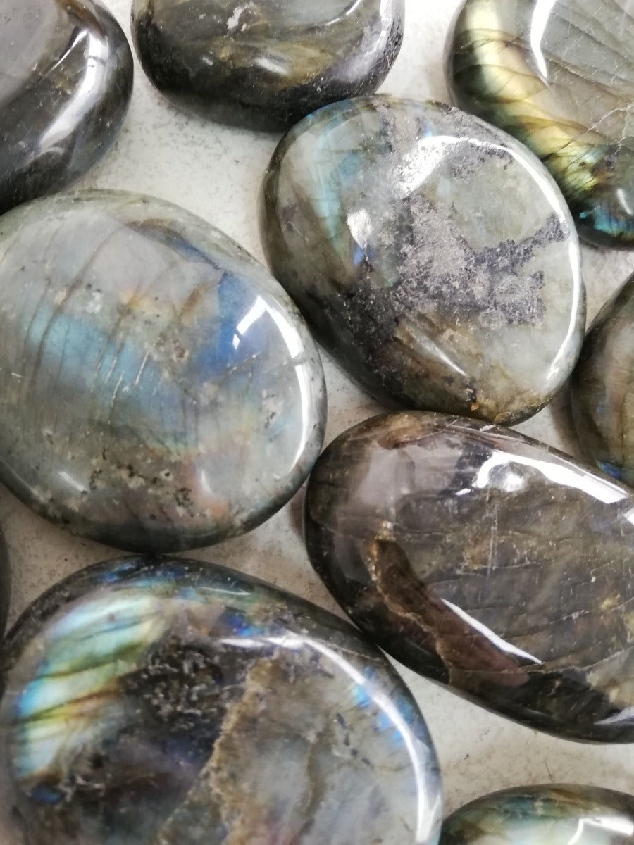 Labradorite Pebble