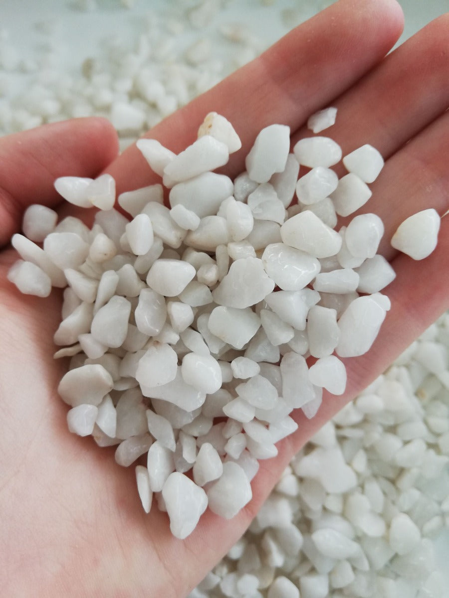 White Quartz Chips 1KG (IN)