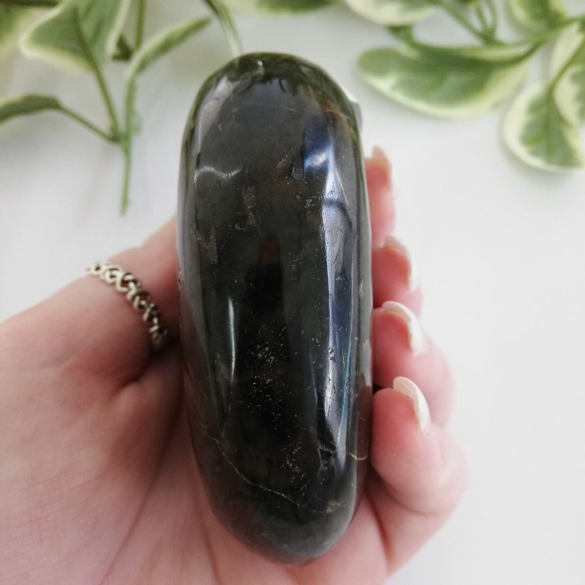 Labradorite Pebble - Large - 01