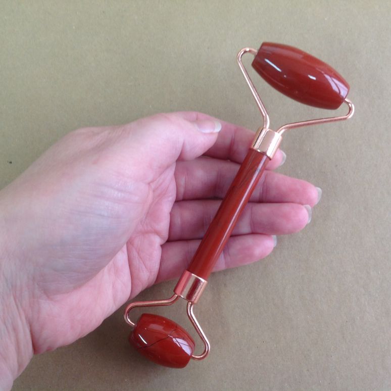 Face Roller - Red Jasper