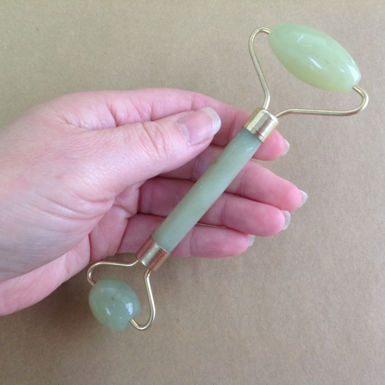 Crystal Face Roller - Jade
