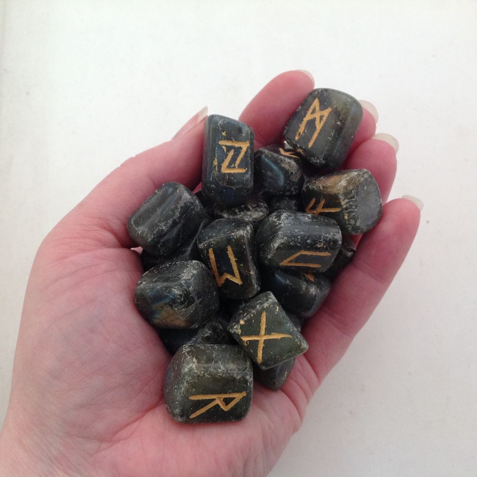 Labradorite Runes Set