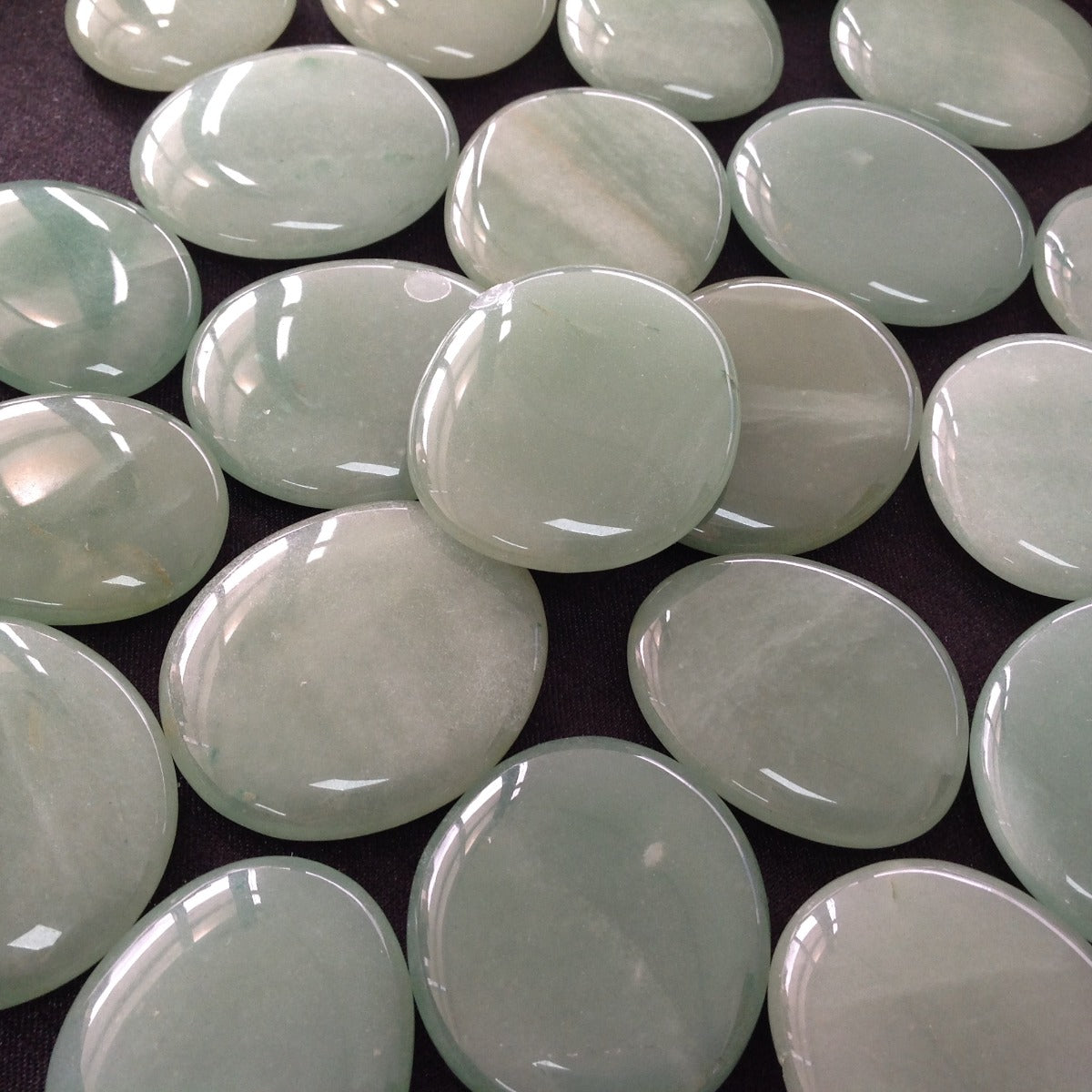 Pocket Palm Stone - Green Aventurine