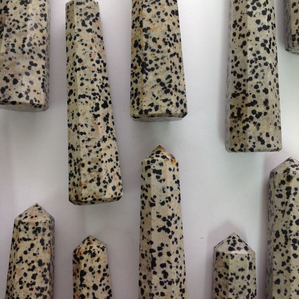 Dalmatian Jasper Generator - 9-10cm