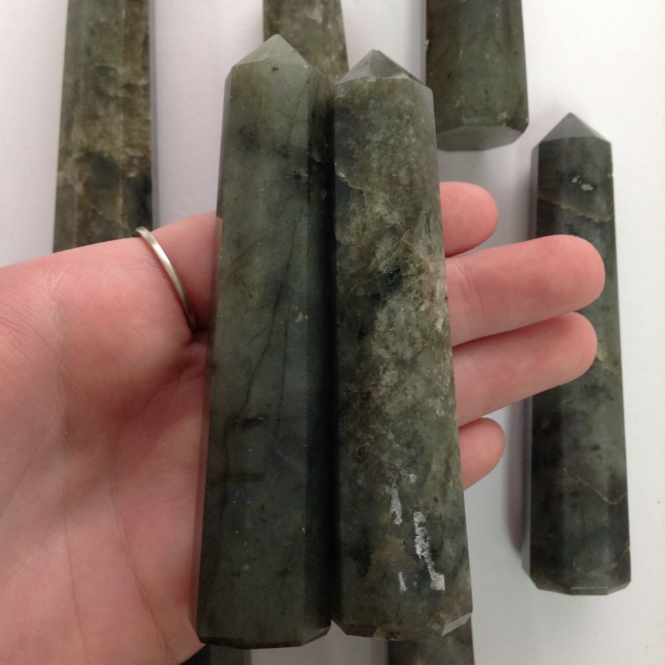 Labradorite Generator - 9-10cm