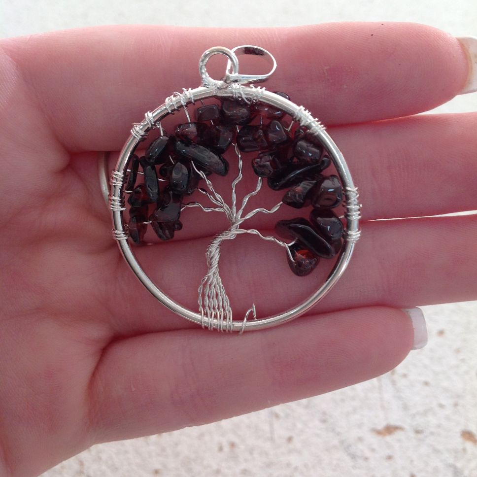 Pendant - Tree of Life - Garnet