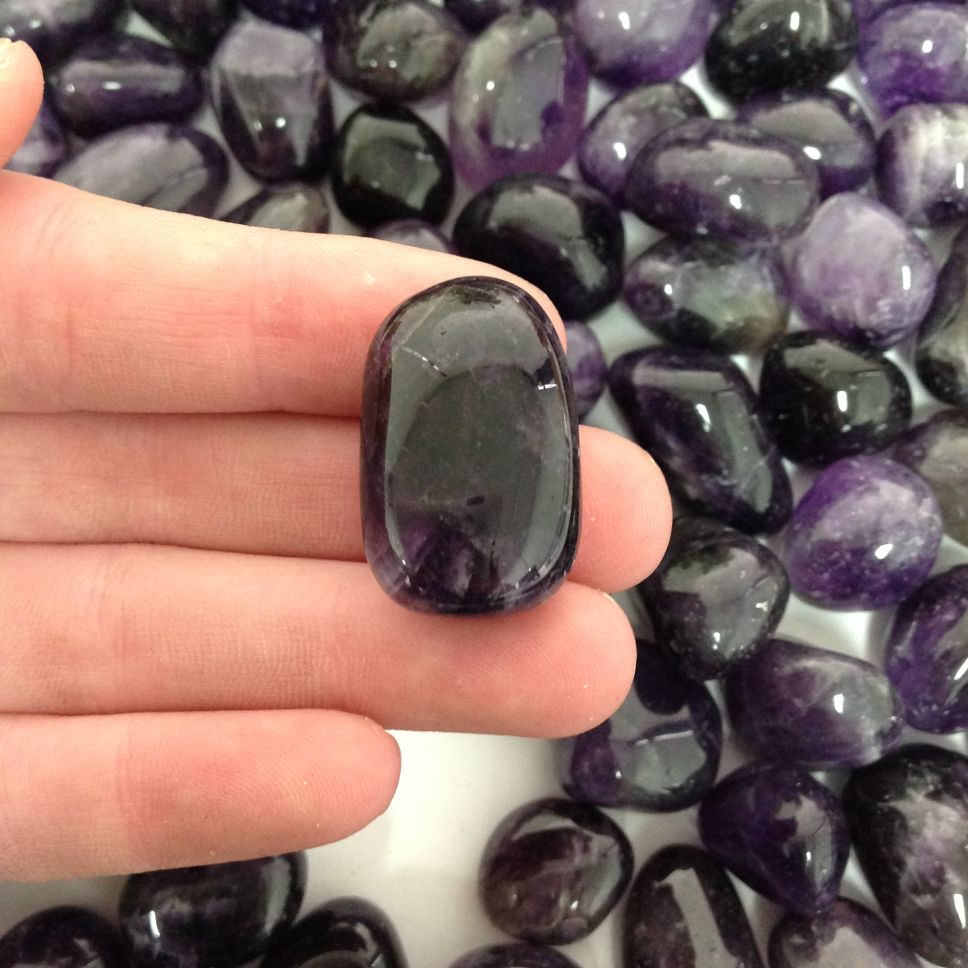 Amethyst Tumbled-MINI-*AA*-1KG (150-180pc)